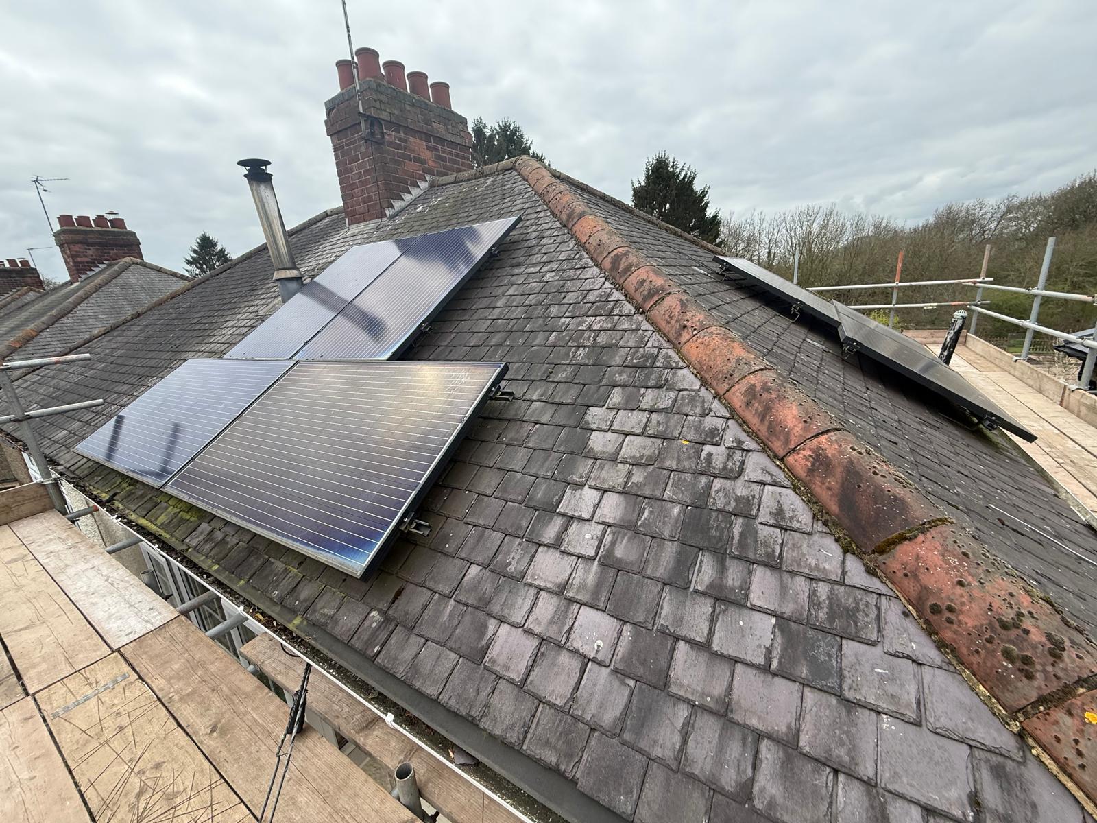 New roof with solar panels (1)